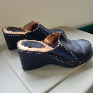 Born leather mules